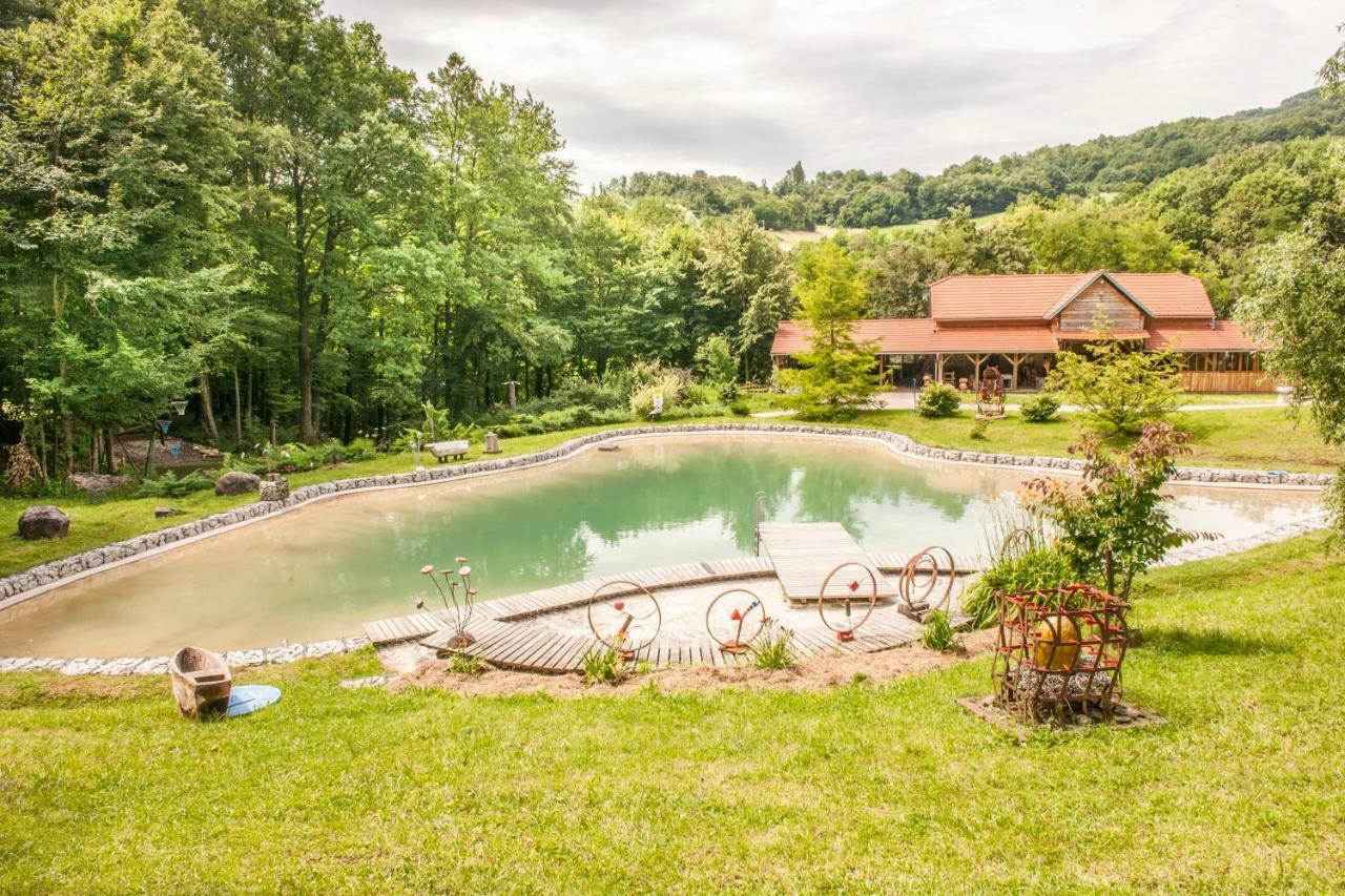 Country House With A Pool In Medvednica Nature Park ザグレブ エクステリア 写真